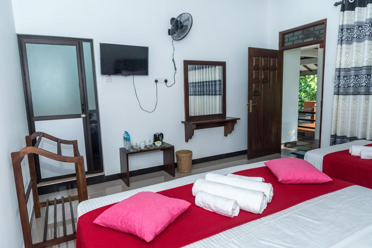 Sadee'S Place Dambulla Exterior foto